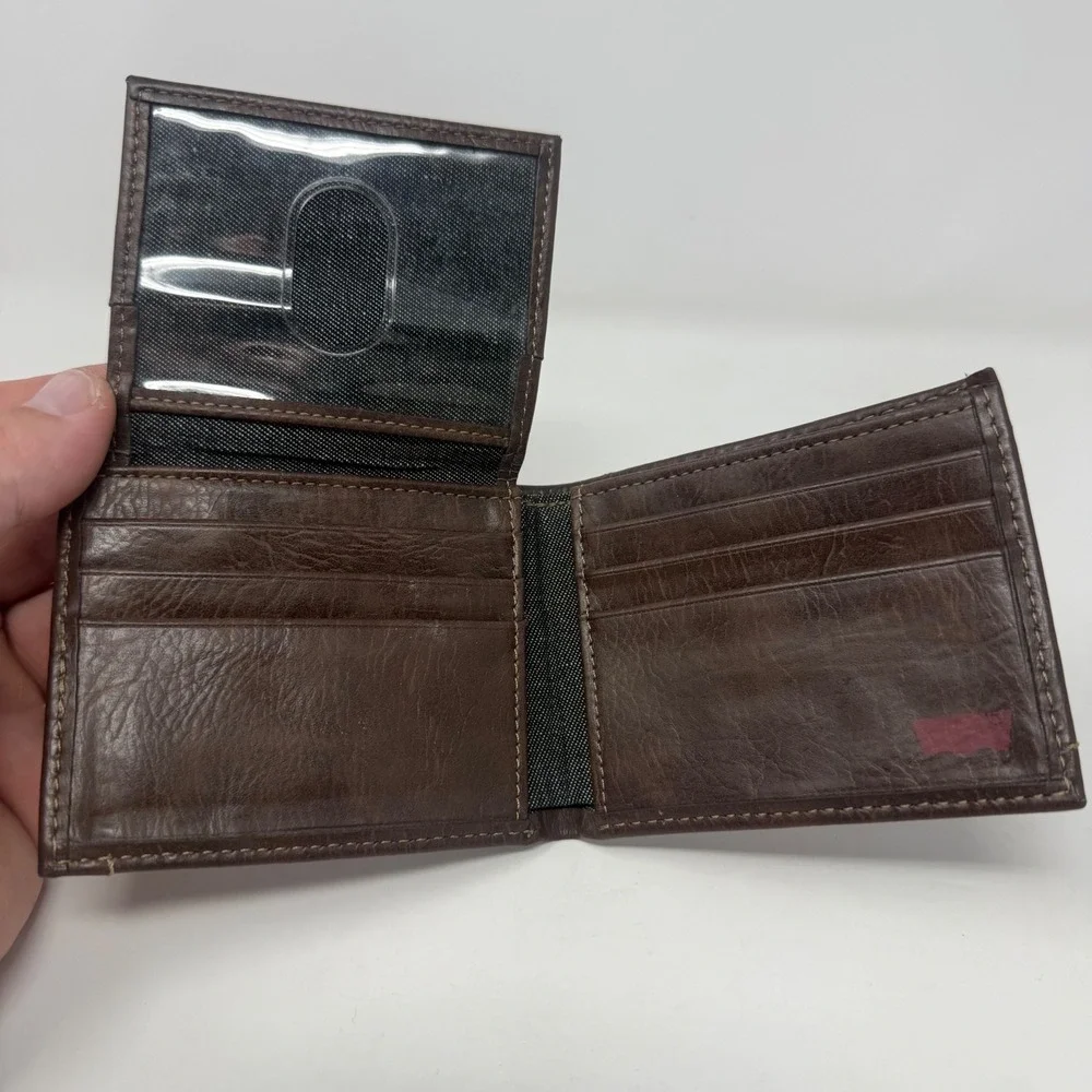 Levi Strauss Mens Bifold Leather Wallet Dark Brown ID‎ Window Two Horse Logo